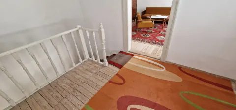 Prestižna lokacija u srcu grada - zemljište sa objektima i garažom