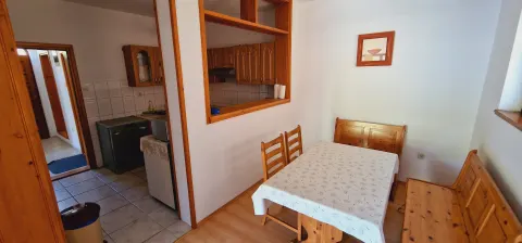 Predivna kuća sa bazenom i panoramskim pogledom na Stolac, u blizini starog grada Vidoški