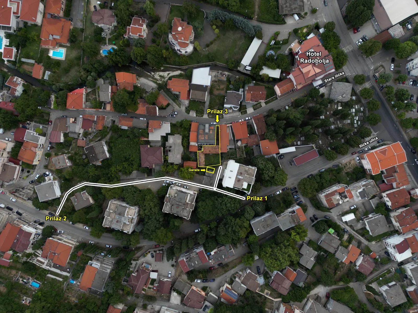 Prestižna lokacija u srcu grada - zemljište sa objektima i garažom