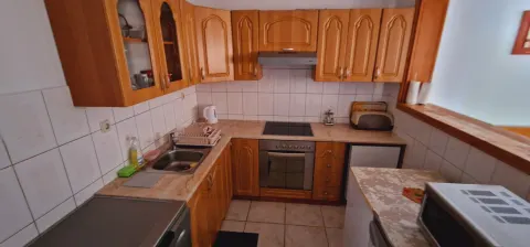 Predivna kuća sa bazenom i panoramskim pogledom na Stolac, u blizini starog grada Vidoški