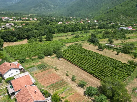 Zemljište za ranč, turizam ili investicija za budućnost