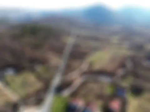 Parcela u mirnom dijelu naselja Hodbina