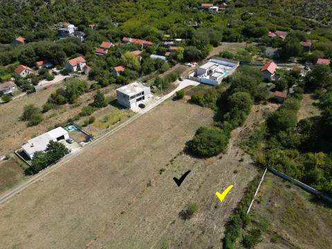 Parcela od 2000m2 sa mogućnošću proširenja za još cca 2000m2 4