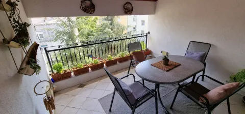 Komforan stan - centar grada 9