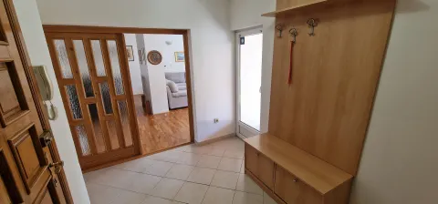 Komforan stan - centar grada 3