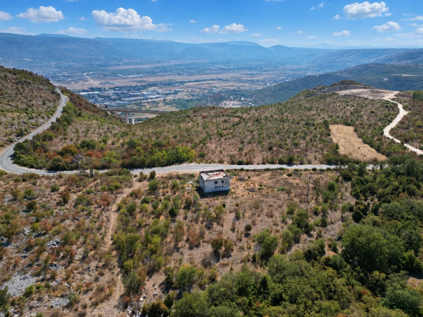 Investicijska prilika - panoramski pogled i odlična lokacija