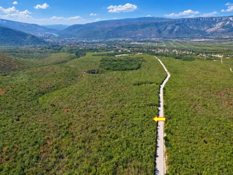 Zemljište 16670m2 - Humilišani 1