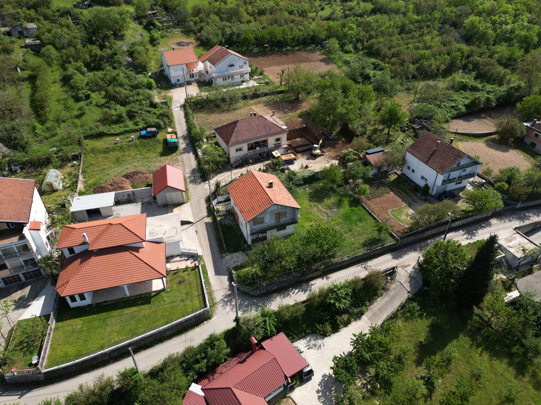 Kuća u naselju Vrapčići - idealna prilika za porodični dom ili investiciju